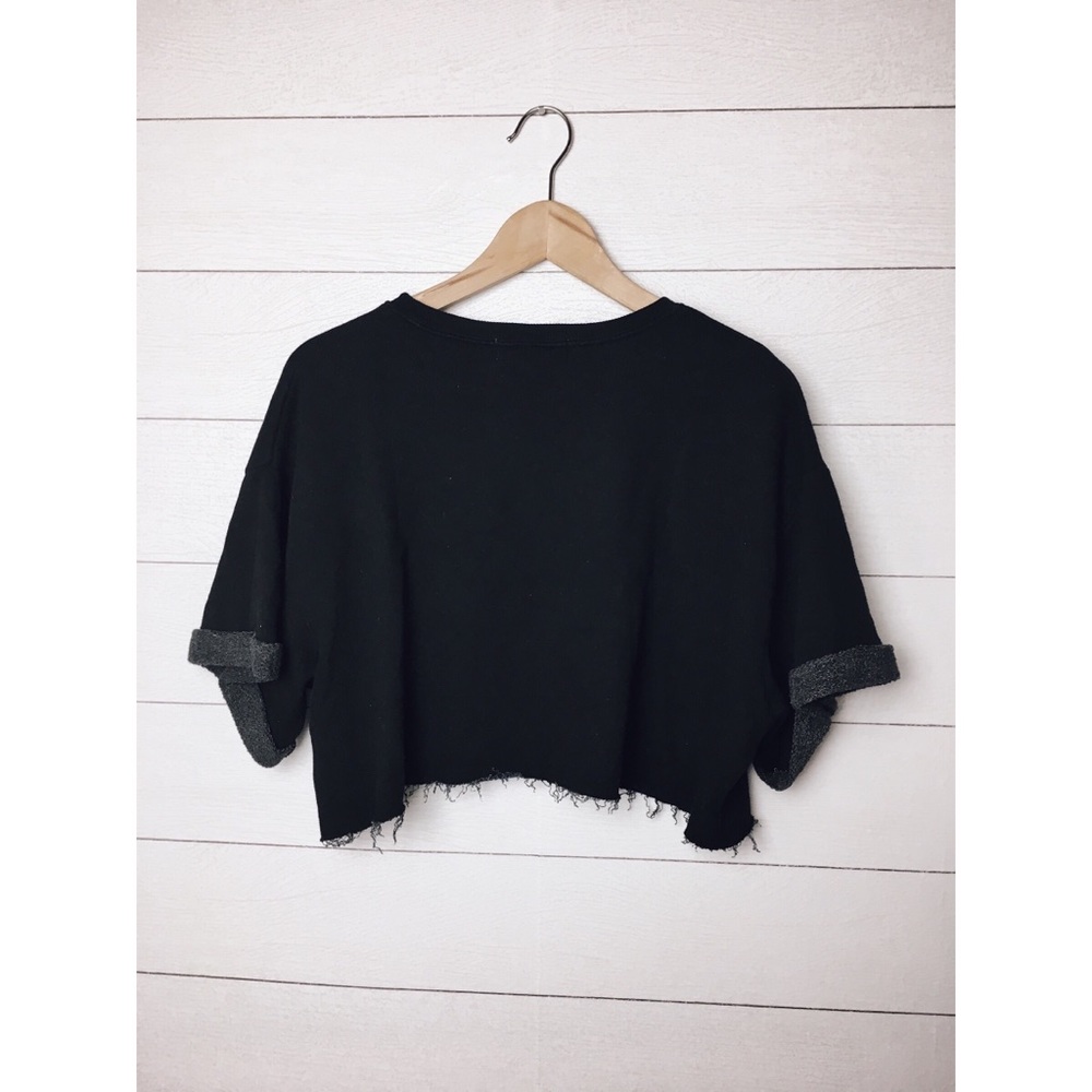 WILDFOX | Black Cropped Heart Sweatshirt SAMPLE - Picture 5 of 6